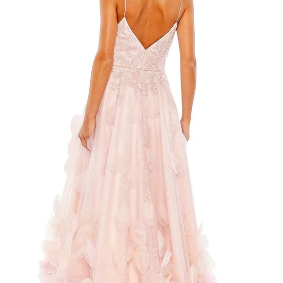 NWT Mac Duggal Pink Ruffled Appliquéd  Tiered Gown for Prom 11293 - Picture 10 of 12